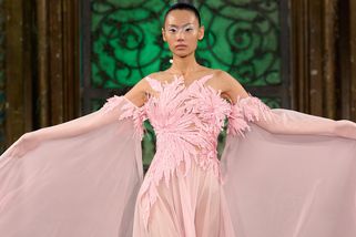 Jarní barvy 2025: Trendy z New York Fashion Week